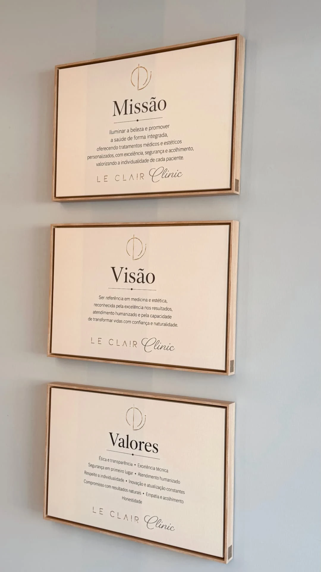 Quadros de missão, visão e valores da Le Clair Clinic